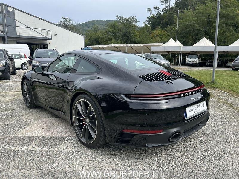 Porsche 911 (992) Carrera 4S