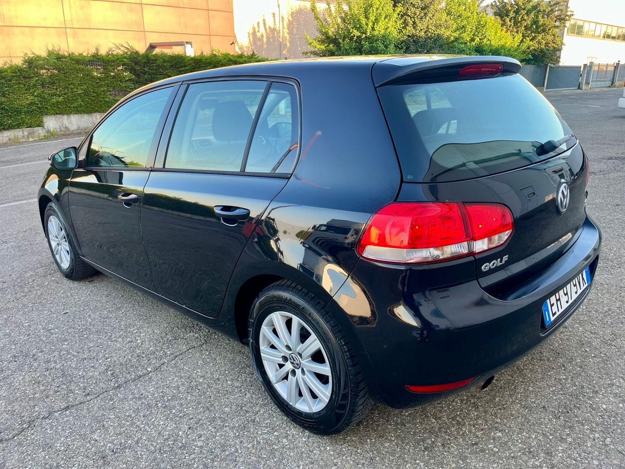 Vw Golf 1.2benzina 2011 98.000km perfetta per neopatentati