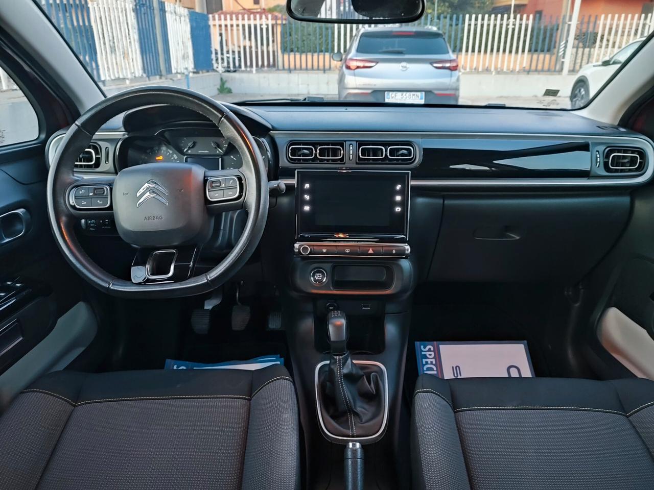 Citroen C3 1.2 BZ 83 S&S Shine con 43.000 Chilometri