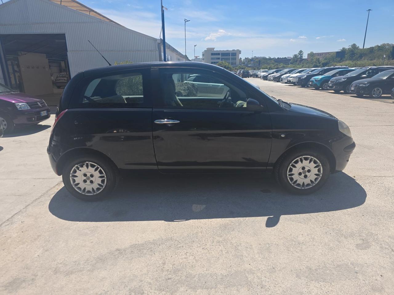 Lancia Ypsilon 1.2 Argento