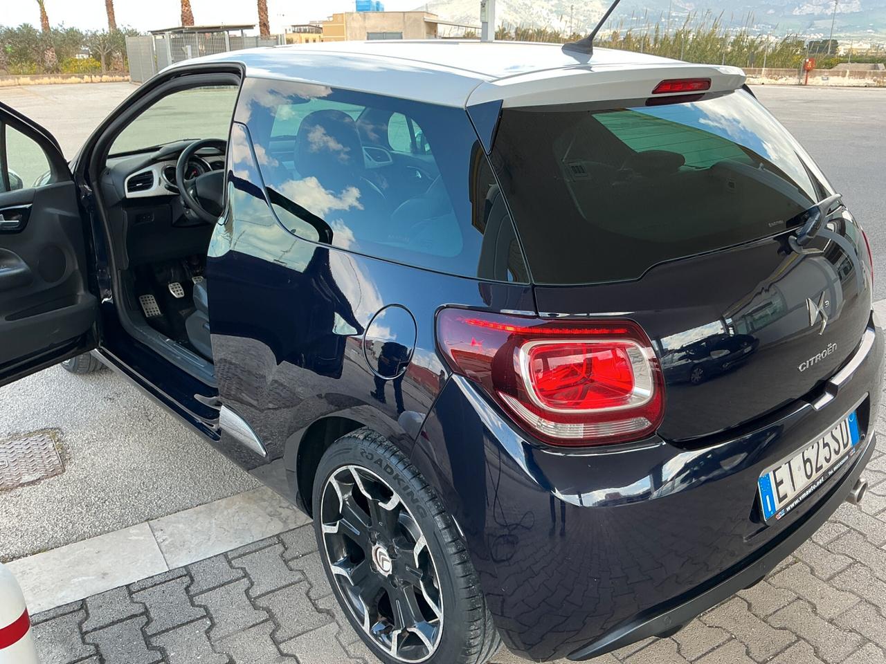 ds3 BlueHDi 100 S&S Sport Chic