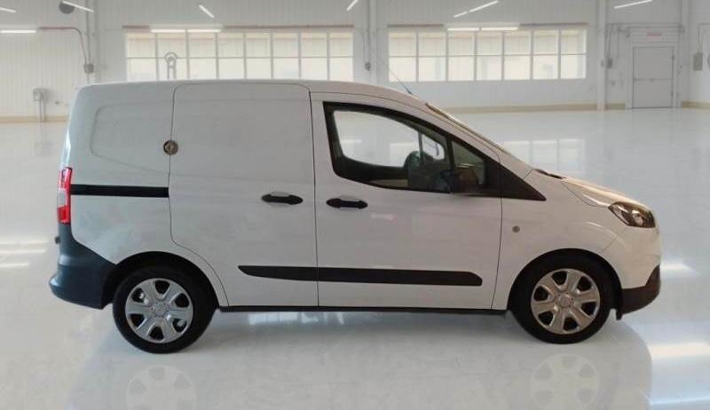 FORD TRANSIT COURIER 1.5 75cv FURGONE