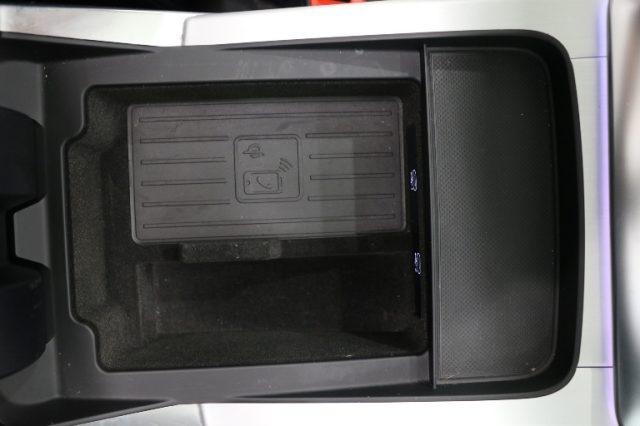 AUDI Q8 55 TFSI quattro tiptronic Sport