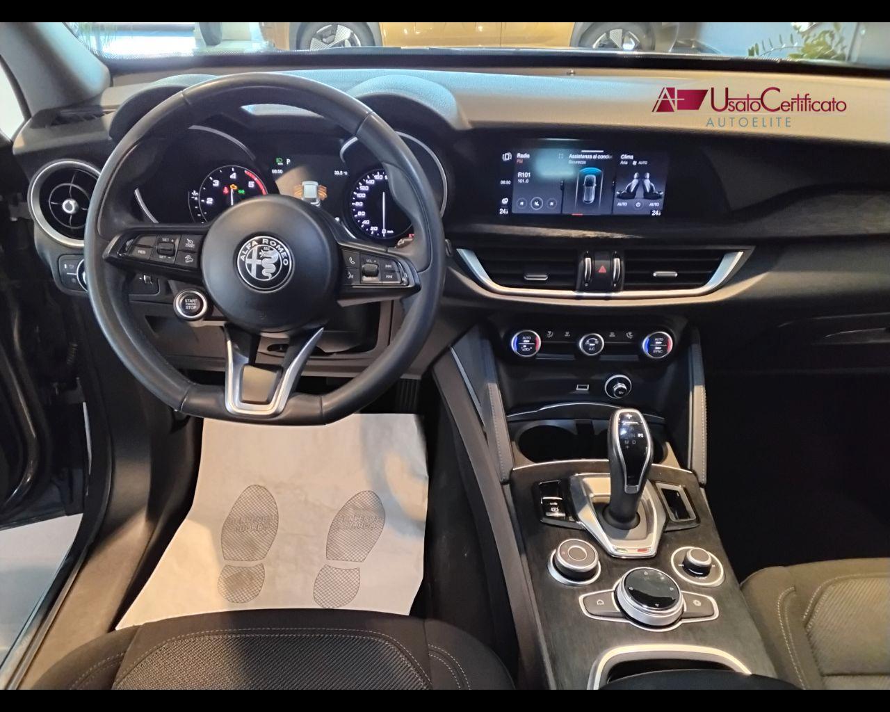ALFA ROMEO Stelvio 2.2 Turbodiesel 160 CV AT8 RWD Super