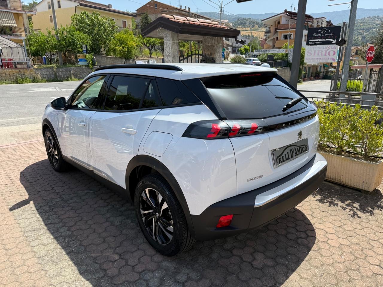 Peugeot 2008 BlueHDi 130 S&S EAT8 Allure