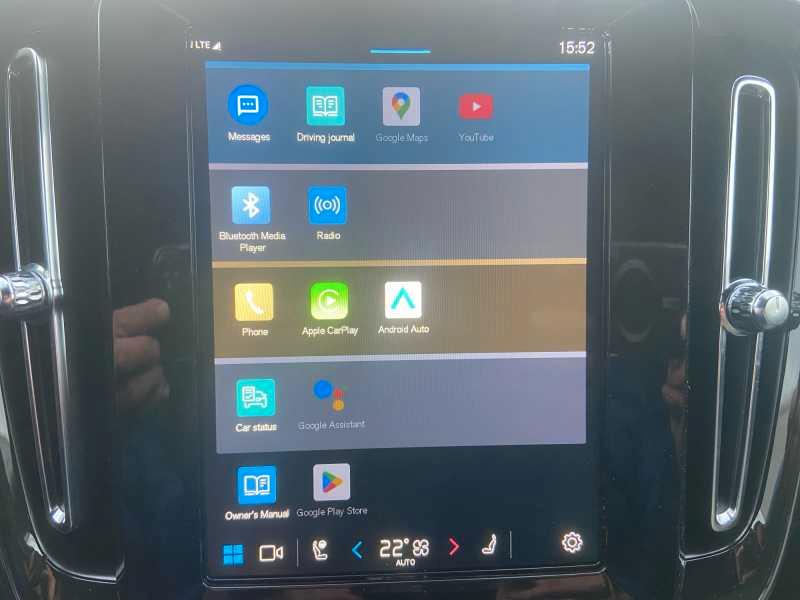 VOLVO XC40 2.0 b3 Core AuTo