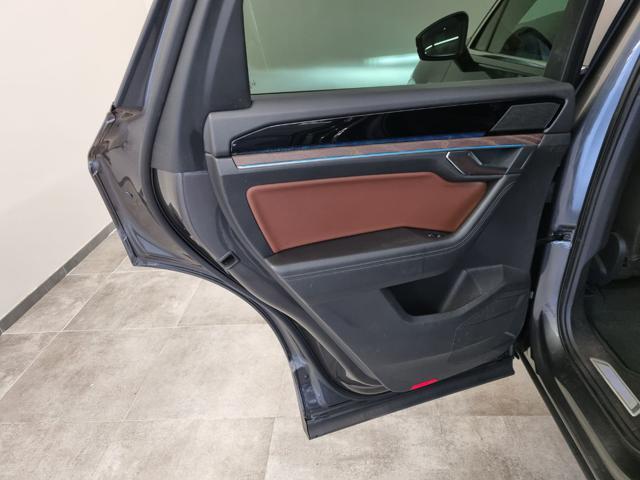VOLKSWAGEN Touareg 3.0 V6 TDI SCR Elegance