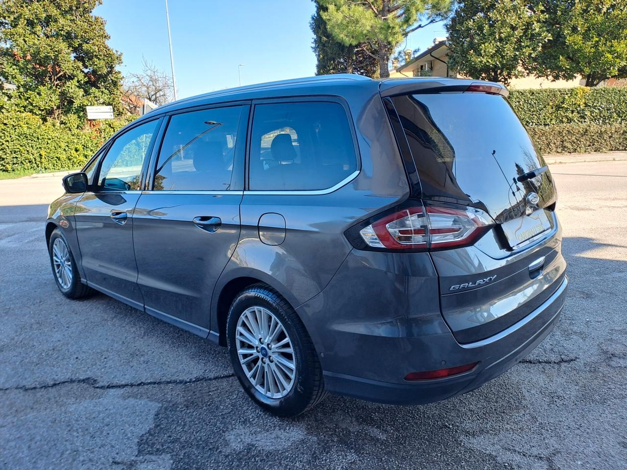 Ford Galaxy 2.0 TDCi 180CV Start&Stop Powershift Titanium