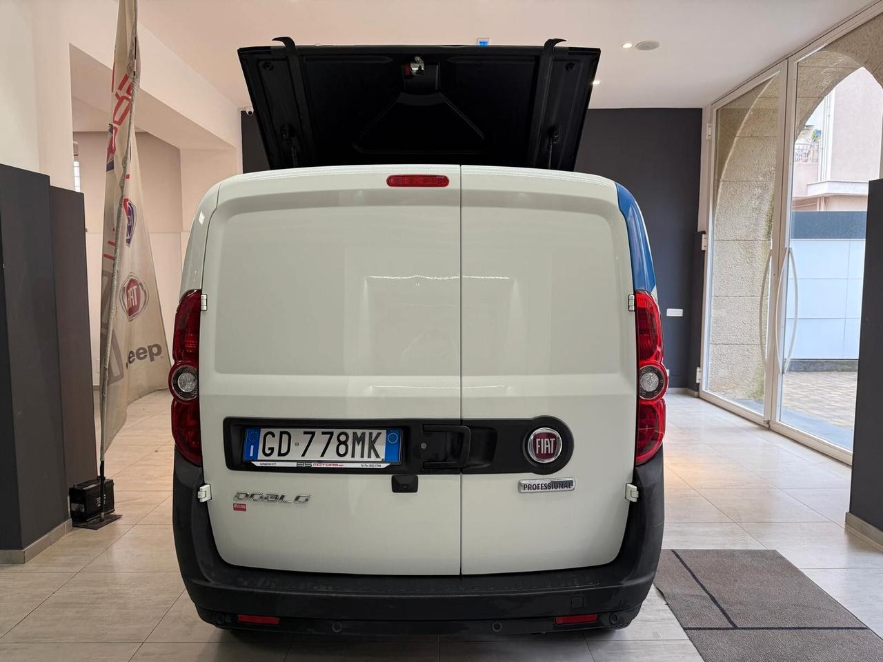 Fiat Doblò 1.6 MJT 105CV S&S PC-TN Cargo Lounge 3 posti + tetto apribile