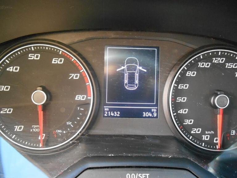 Seat Arona 1.0 TGI FR CON SOLI KM 21400 NEOPATENTATI