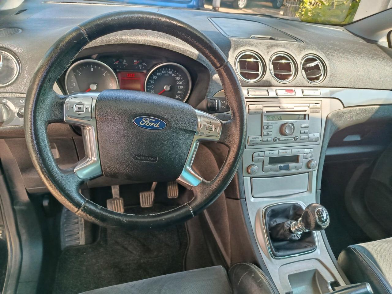 Ford S-Max 2.0 TDCi 140CV Titanium