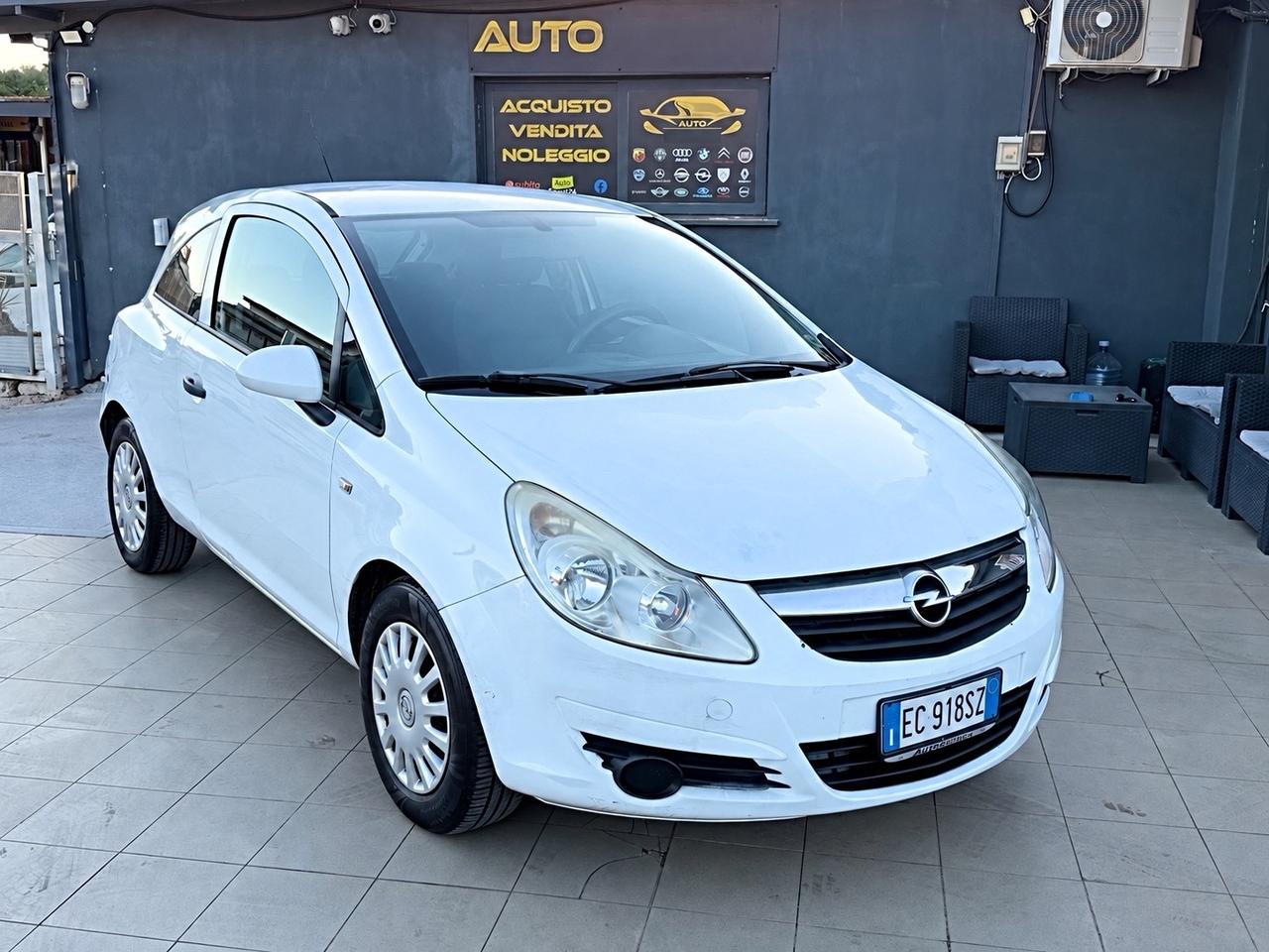 Opel Corsa 1.2 3 porte Sport Garanzia 12 Mesi