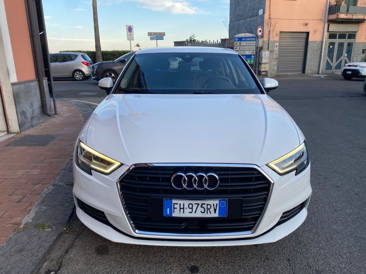 Audi A3 SPB 1.6 TDI S tronic 110cv Full 2017