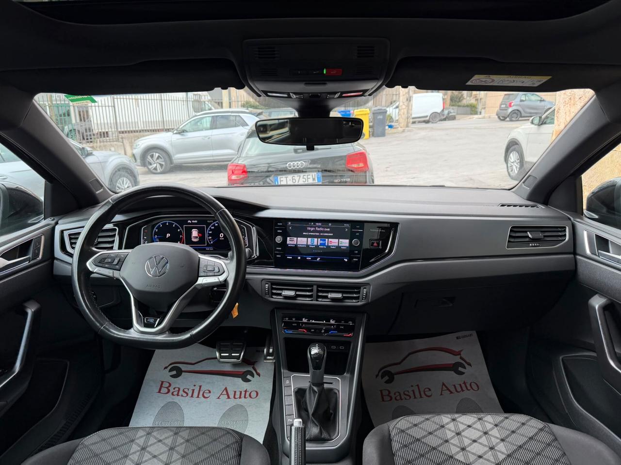 Volkswagen Taigo 1.0 tsi R-Line 110cv dsg