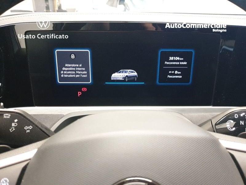 Volkswagen Passat Passat 1.5 eTSI 150CV ACT DSG R-Line Plus