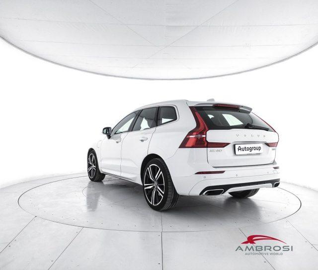 VOLVO XC60 T8 Twin Engine AWD Geartronic R-design