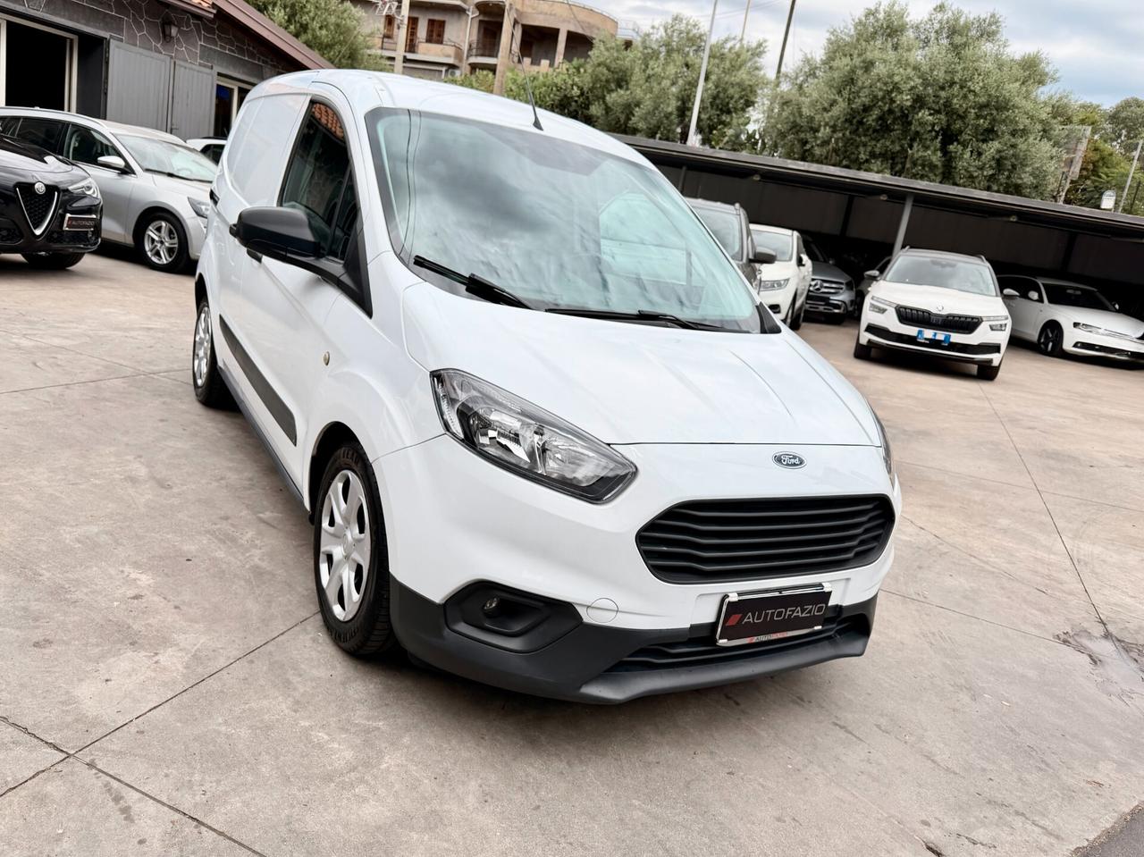 Ford Transit Courier 1.5 TDCi 75CV Van Trend