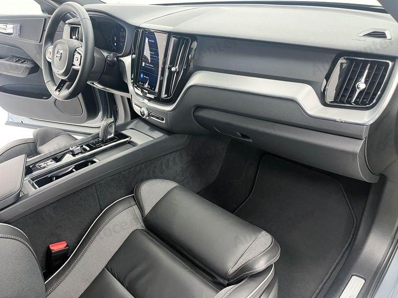 Volvo XC60 XC60 B4 (d) 197CV AWD AUT R DESIGN
