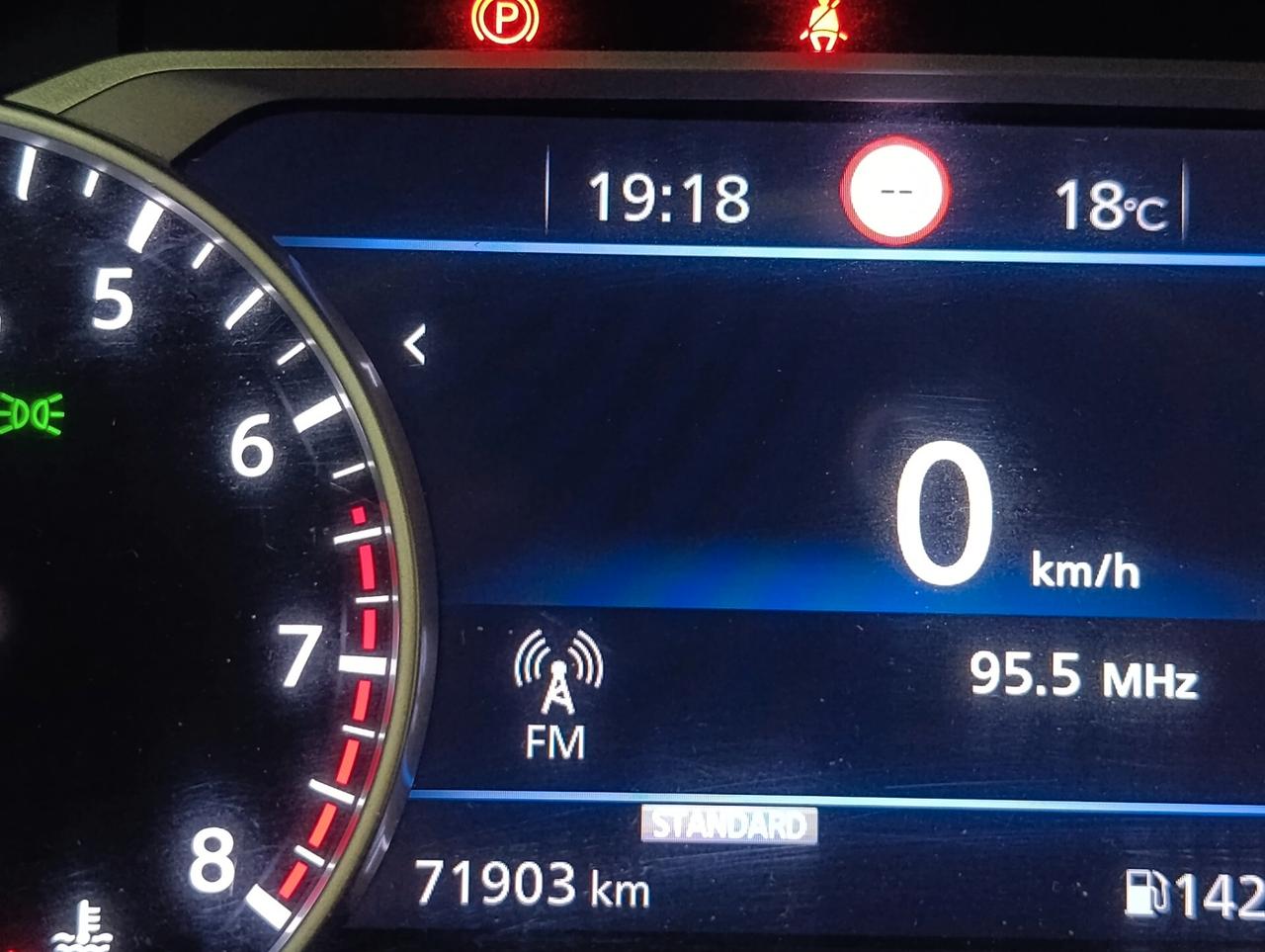 Nissan Juke 1.0 DIG-T 114 CV N-Connecta
