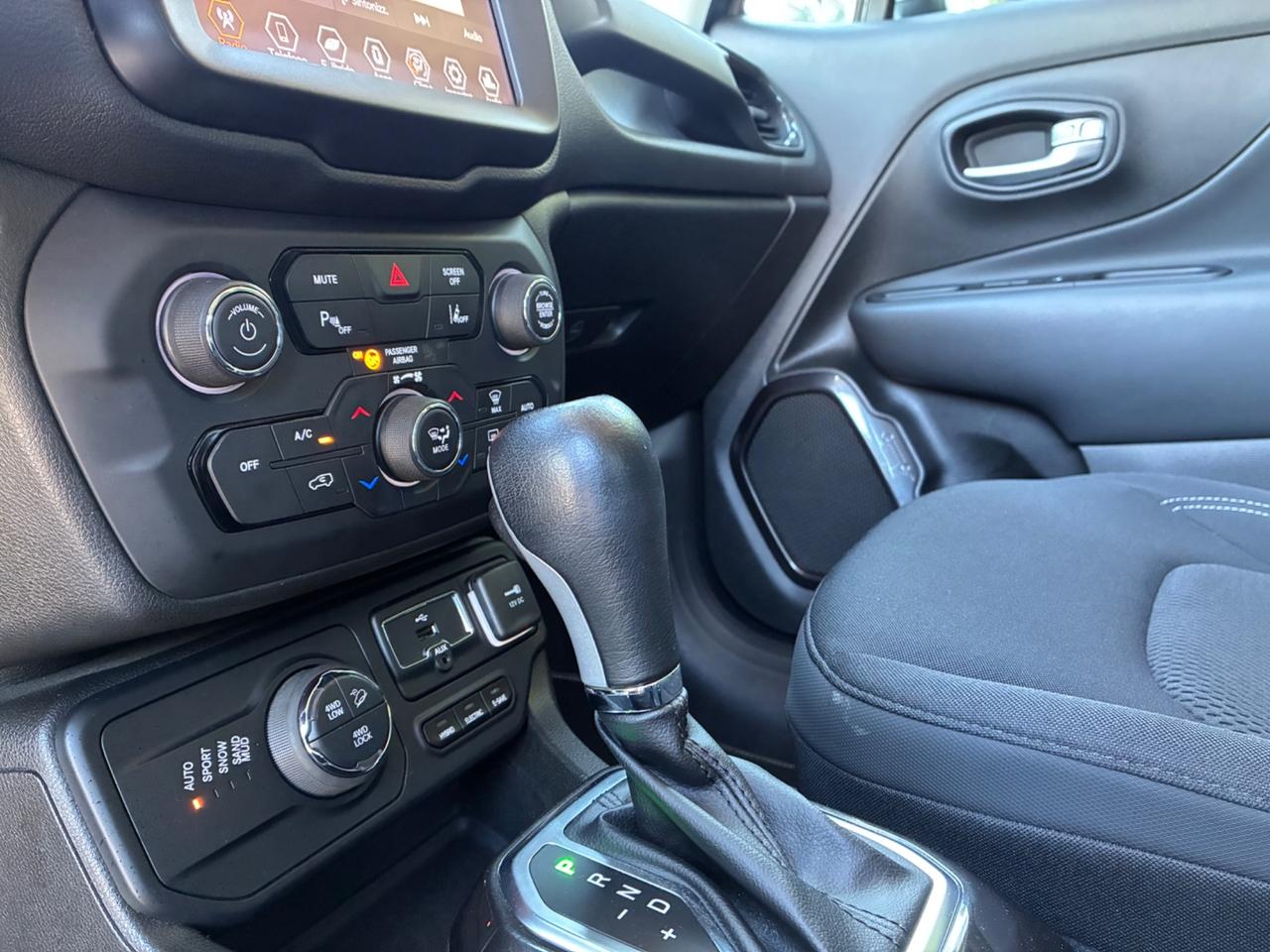 Jeep Renegade 1.3 T4 190CV PHEV 4xe AT6 Business Plus