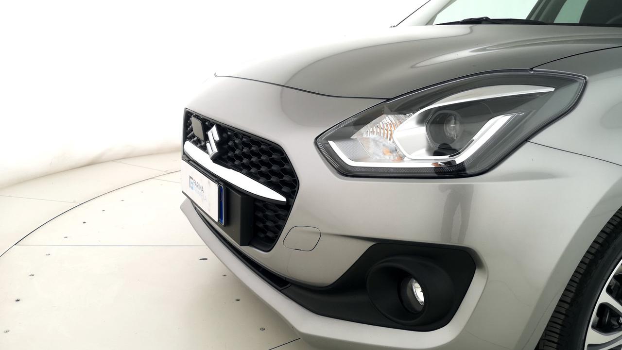 SUZUKI Swift VI 2020 - Swift 1.2h Top 2wd