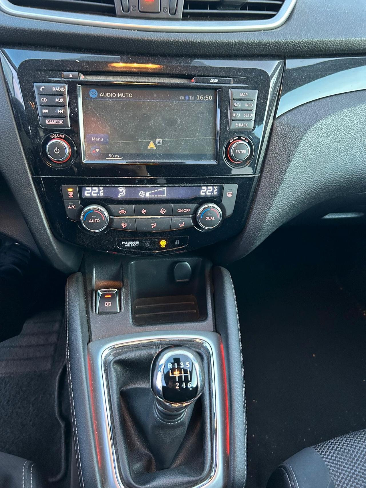 Nissan Qashqai 1.5 dCi Tekna