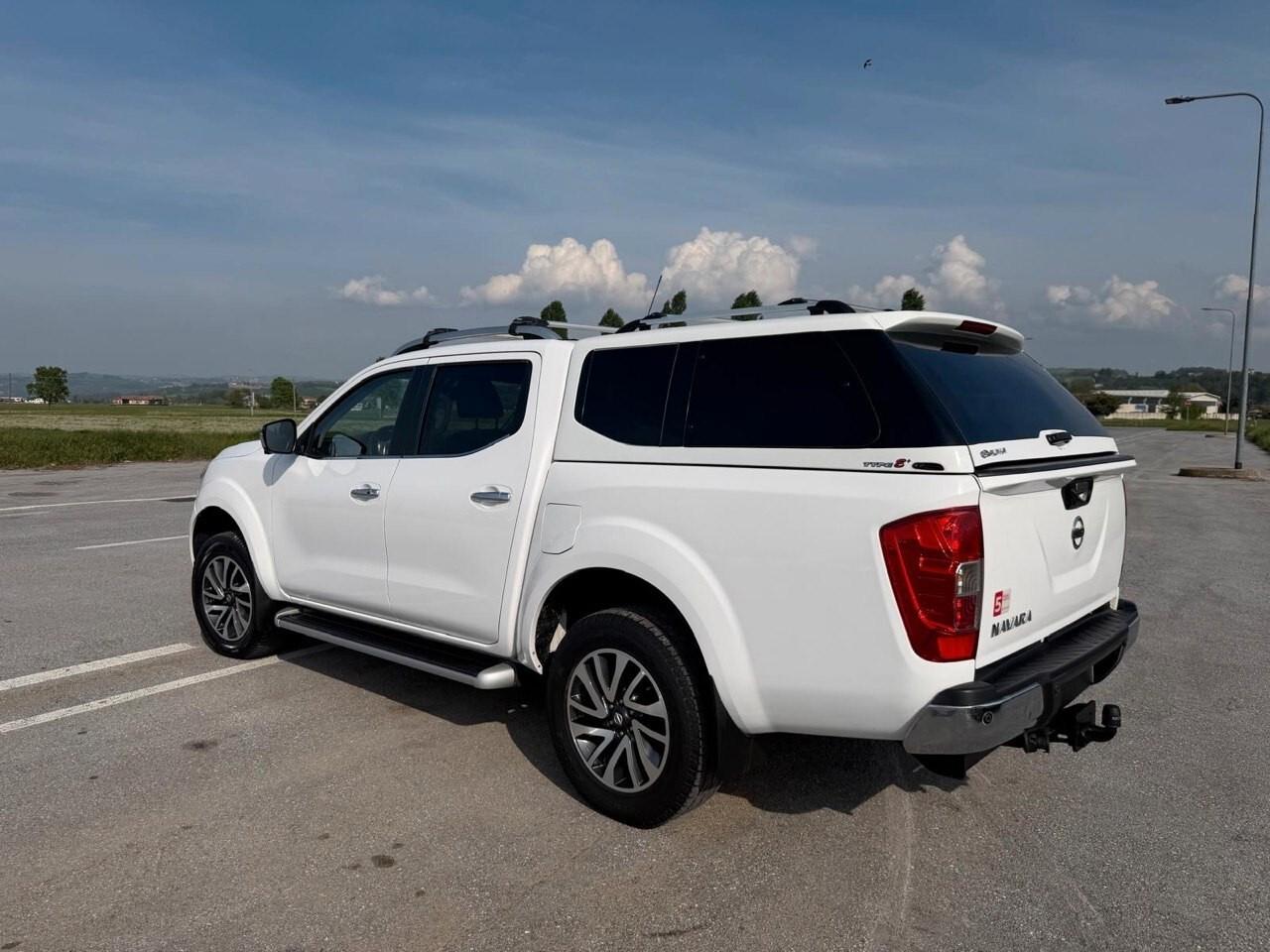 Nissan Navara 2.3 dCi 4WD Double Cab N-Connecta