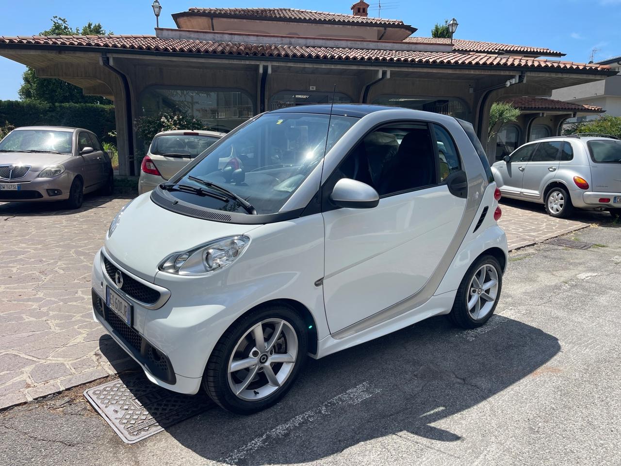 Smart ForTwo 1000 52 kW coupé passion