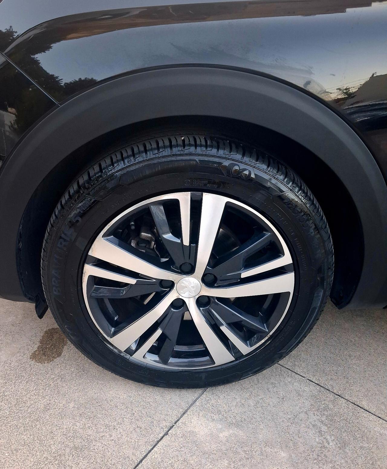 Peugeot 5008 BlueHDi 130 S&S Allure