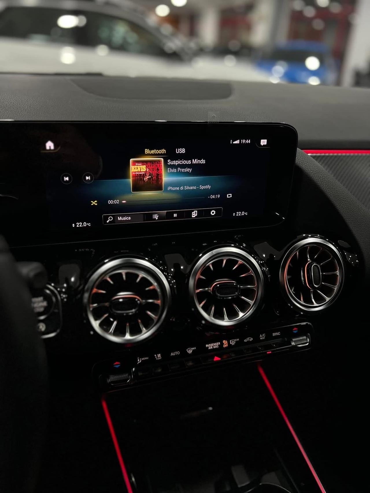Mercedes Benz GLA 200d aut. Premium 150 cv