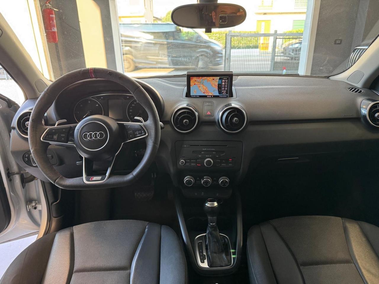 Audi A1 1.6 TDI S tronic Attraction
