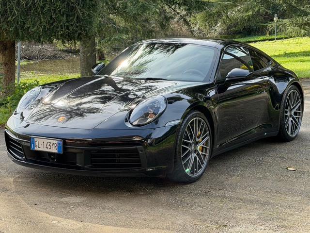 PORSCHE 992 Carrera 4S