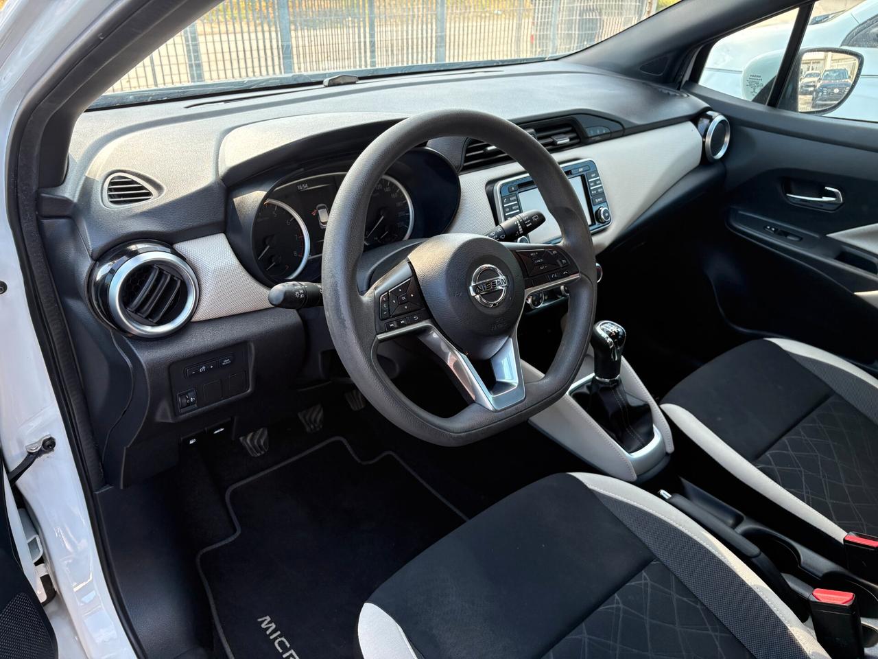 Nissan Micra 1.0L 12V 5 porte Business