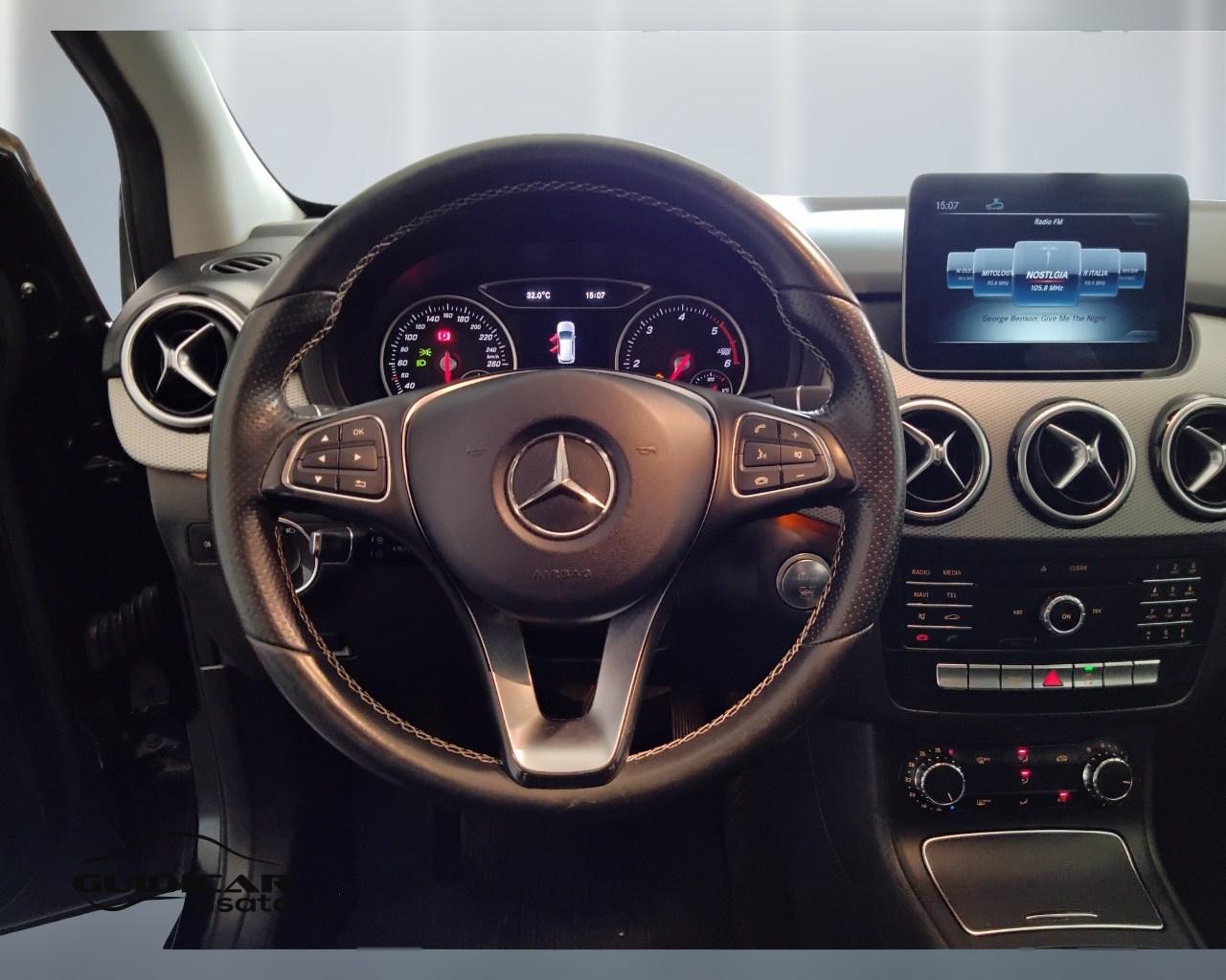 Mercedes-Benz Classe B - T246 - B 200 d (cdi) Sport auto