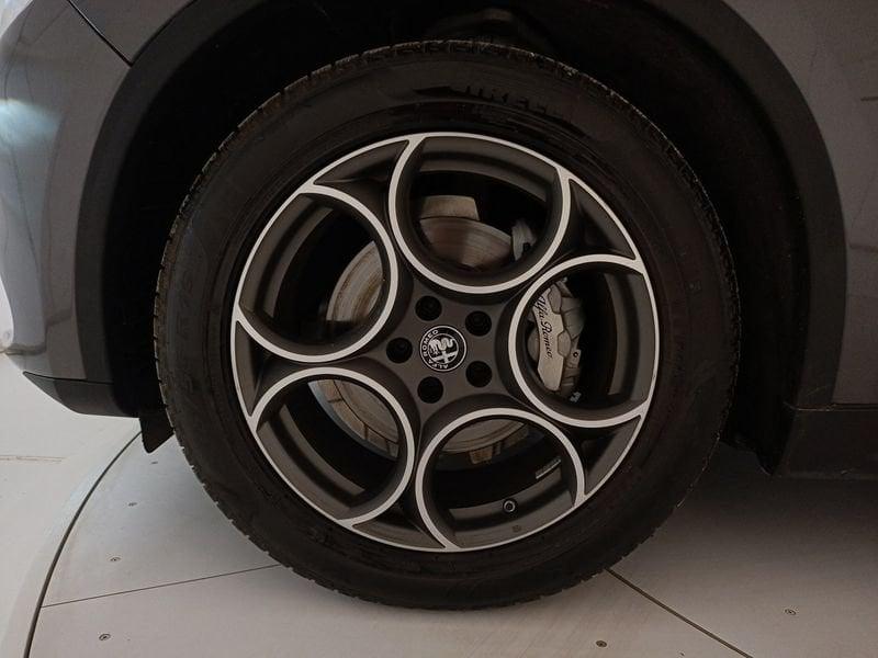 Alfa Romeo Stelvio 2023 2.2 t Sprint rwd 160cv auto