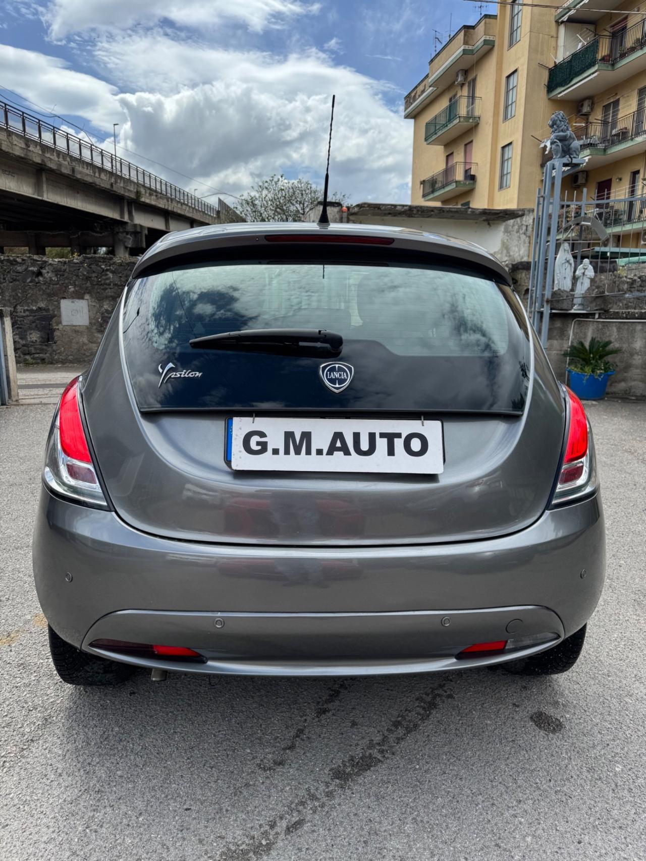 Lancia Ypsilon 1.2 69 CV GPL 2014