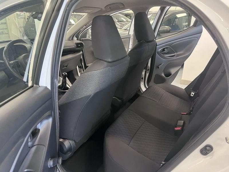 Toyota Yaris Yaris 1.0 5 porte Active