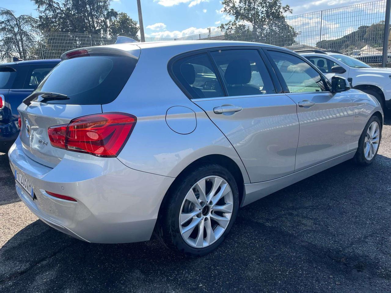 Bmw 118 118d 5p. Urban
