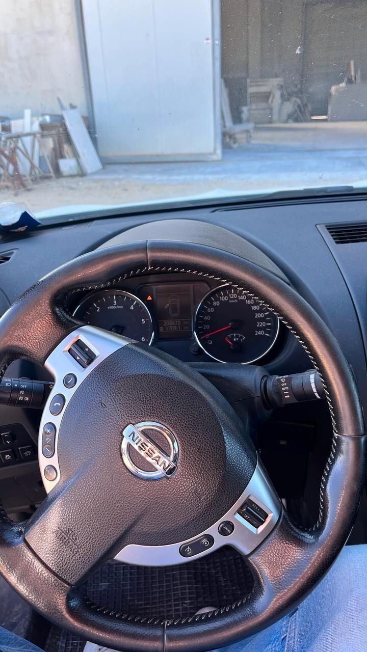 Nissan Qashqai 4x4 1.6 dCi - 2012