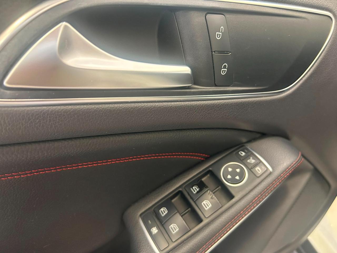 Mercedes GLA 200 CDI 136CV Premium TETTO 2015