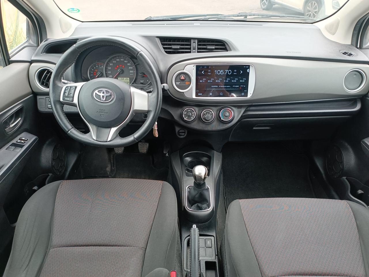 Toyota Yaris 1.0 5 porte Active