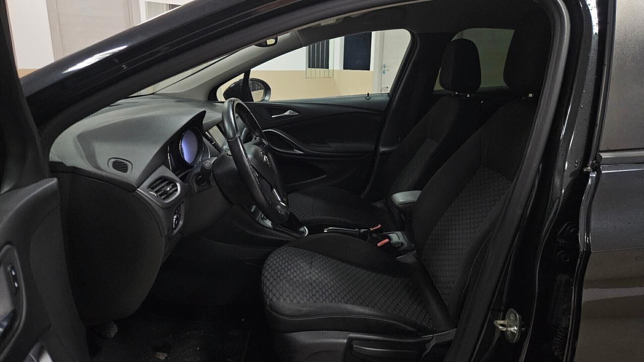 Opel Astra 1.6 CDTi 110CV Start&Stop 5 porte Innovation