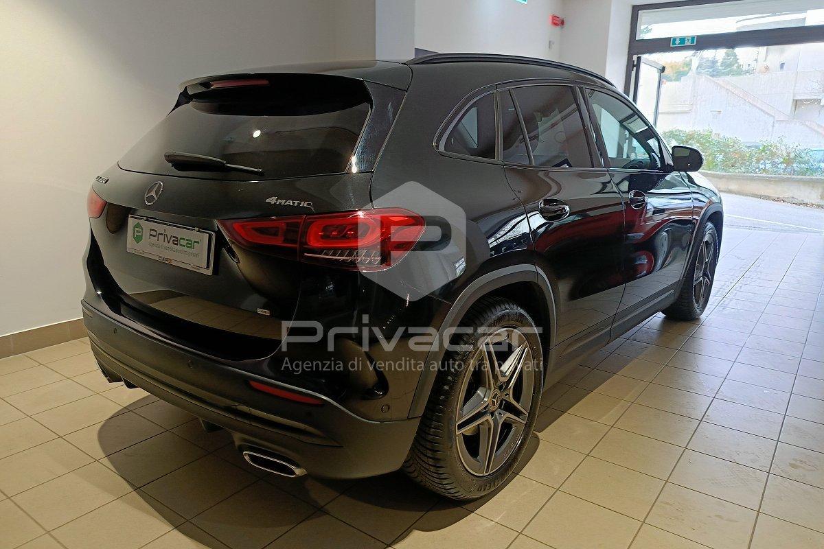 MERCEDES GLA 200 Automatic 4Matic Sport