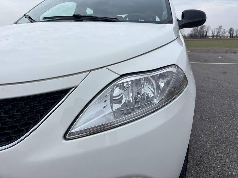 Lancia Ypsilon 1.2 Benz/GPL