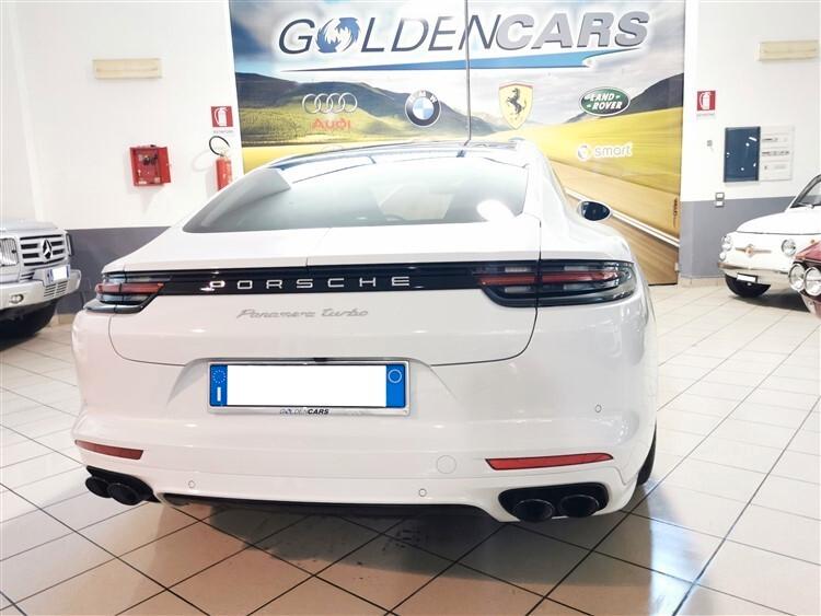 Porsche Panamera 4.0 Turbo