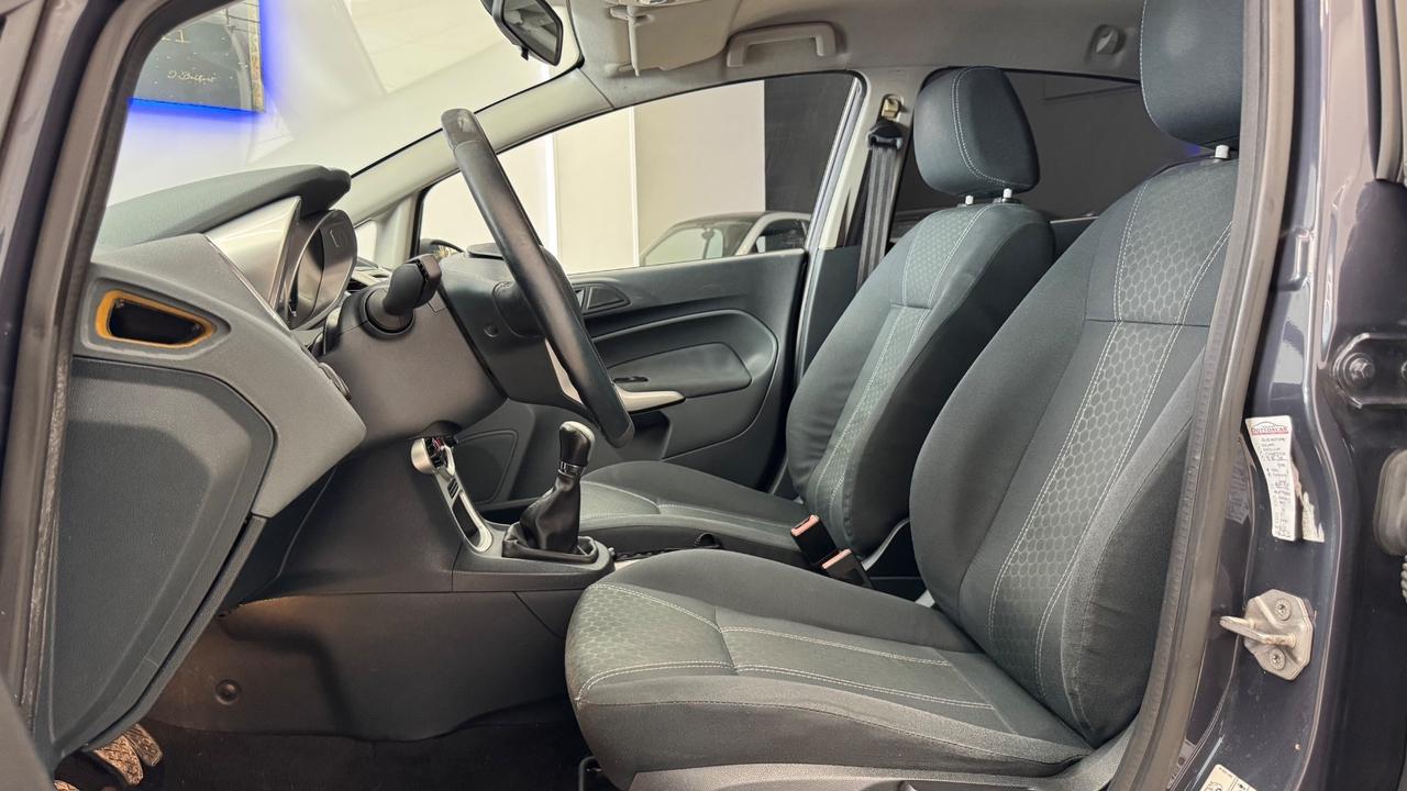 Ford Fiesta 1.4 TDCi 5p. Titanium