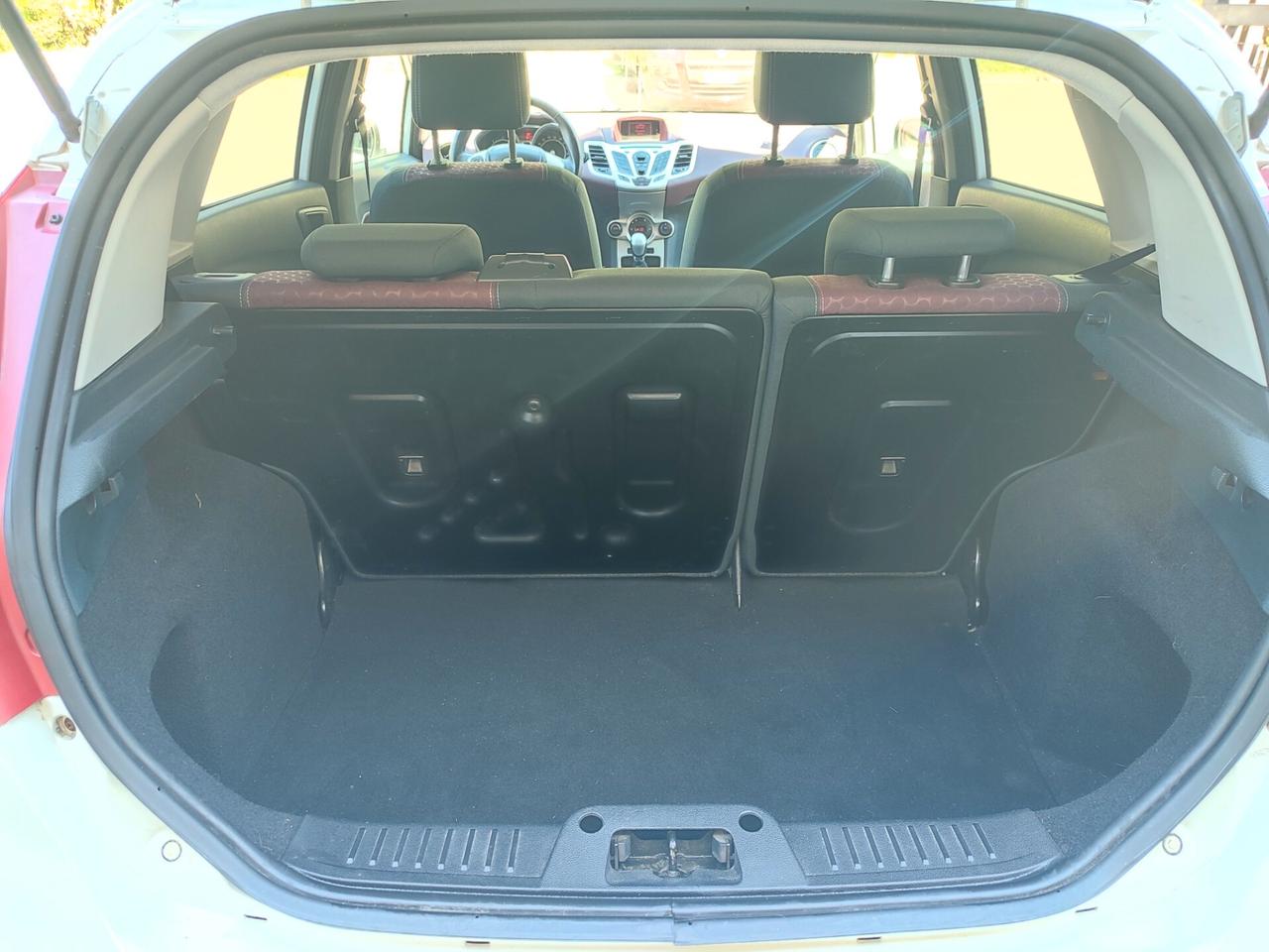 FORD FIESTA 2010 1.4DCI 50KW OK PER NEOPATENTATI