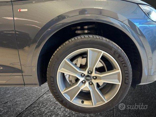 AUDI Q5 40 TDI quattro S tronic S line +20"+360