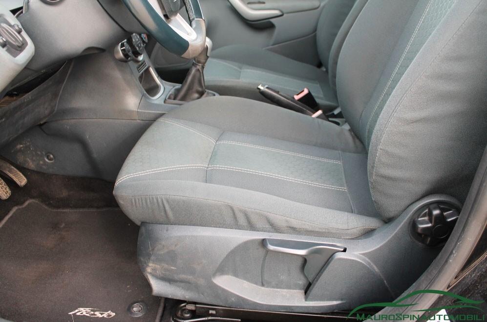 Ford Fiesta 1.4 TDCi 5p. Titanium ANCHE NEOPATENTATI
