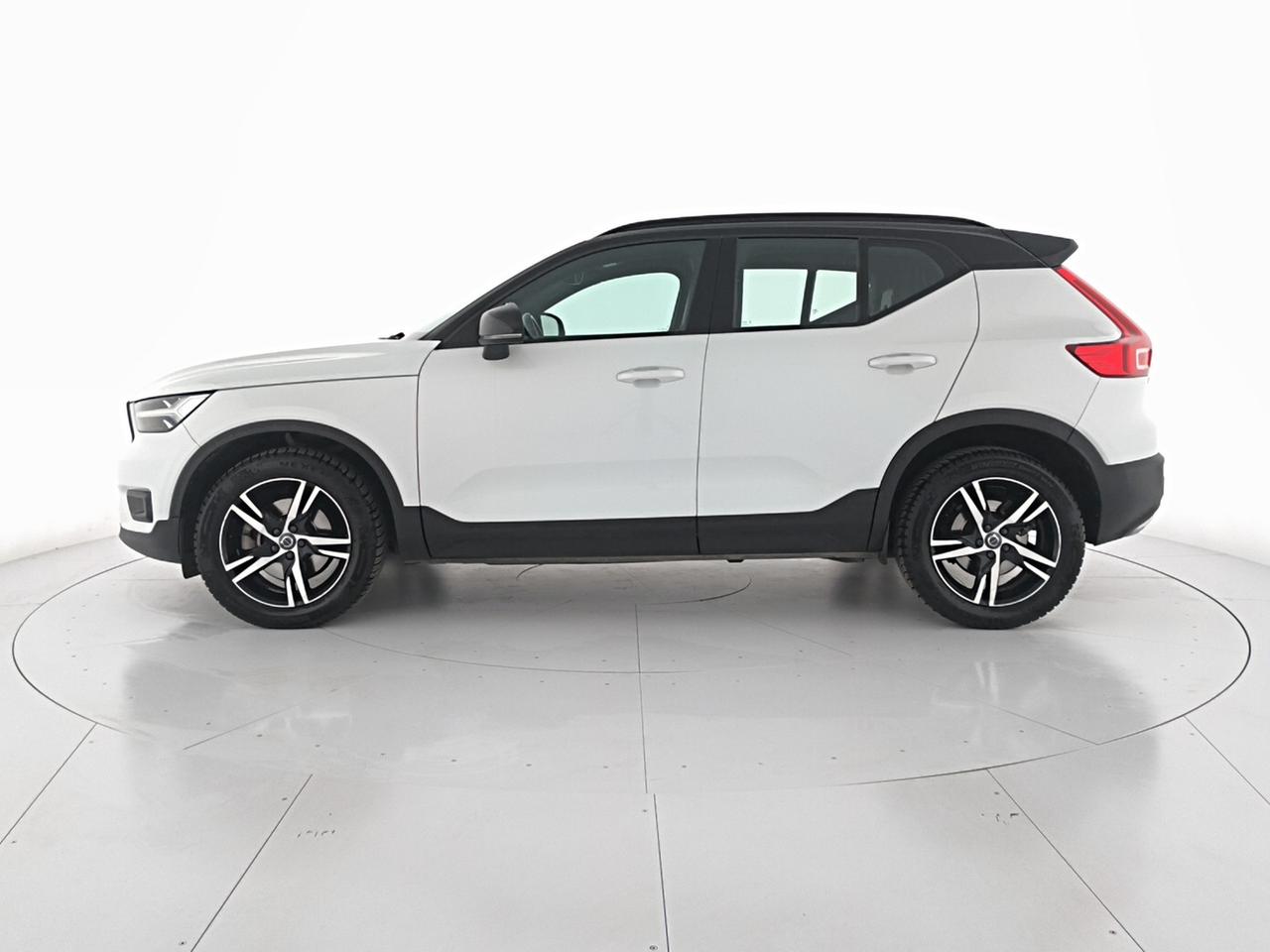 Volvo XC40 2.0 d4 R-design awd